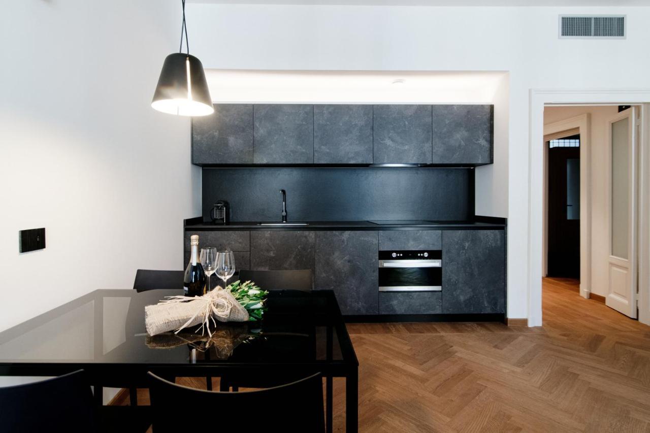 Dome'S Charme - The House Of Travelers Apartment Como Exterior foto